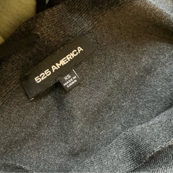 525 America V-Neck Knit Shirt Dress Lace-Up Back With Deep V-Neck Gray Size XS - Picture 3 of 10